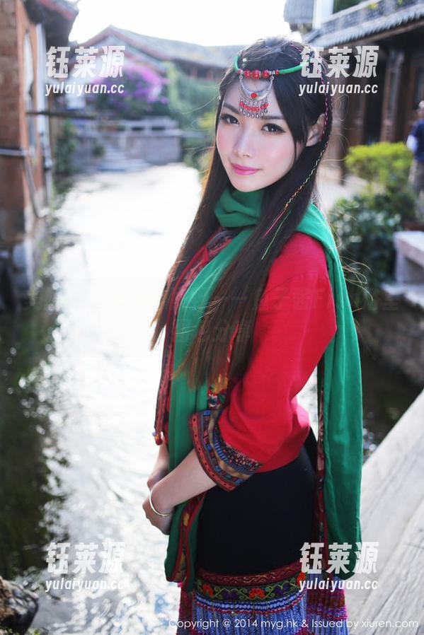 美媛馆-鱼子酱Fish 美媛馆 - 洗澡也狂野——鱼子酱Fish浴室图包分享