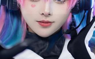不想错过的腥味猫罐：REM蕾姆的写真图包，撩动心弦！