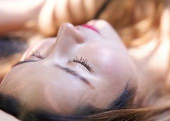 蜜桃社 – Gina的棉袜，她的作品在网盘里悄悄发光！
