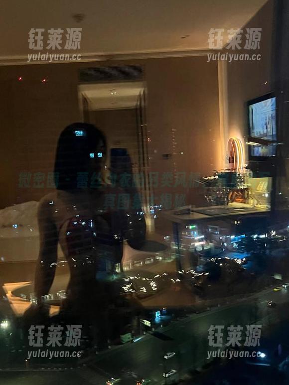 微密圈 - 蕾丝内衣的另类风情：詹詹的写真图集大揭秘