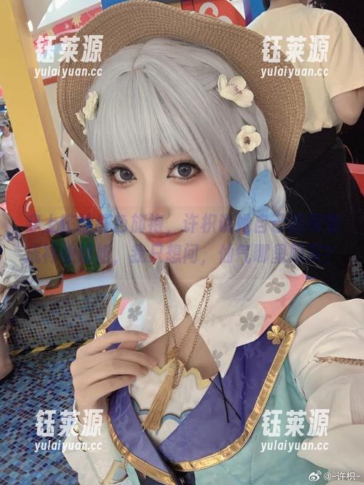 许枳 穿上陈的红色旗袍,许枳说她自己瞬间变成神仙姐姐,我只想问,仙气哪里购买?