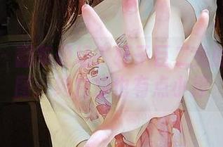 微密圈 – 翻车现场？轩子巨二兔的私房原图：纯白却也有点小撩