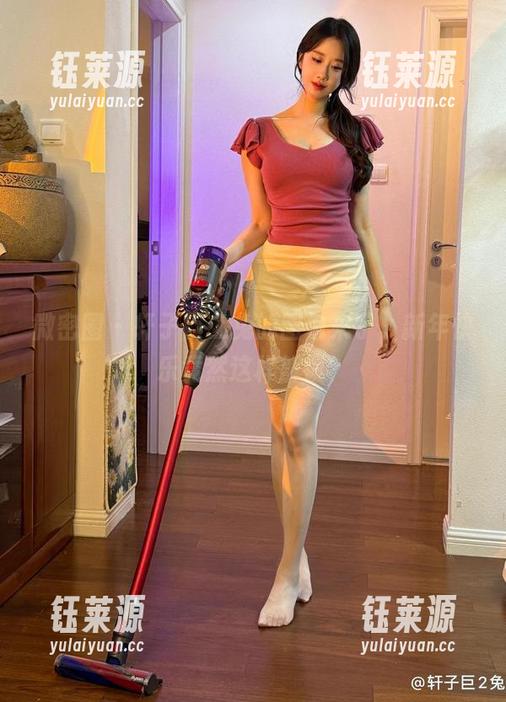 微密圈 - 轩子巨二兔的图包来了，新年快乐竟然这样解锁？