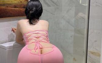 微密圈 – 迷人的五姨太校服私拍图集：最低调的性感