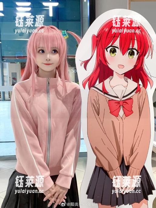 阳炎型小菠萝的裤里丝写真：当壁纸遇上心动瞬间…