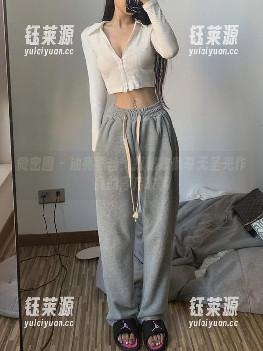 微密圈 - 油亮黑丝：探秘陈佩奇无圣光作品的背后故事
