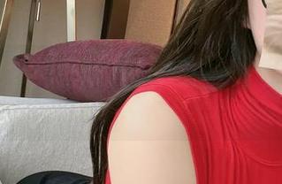 微密圈 – 从指尖到脚尖，陈大小姐的美脚写真大公开！