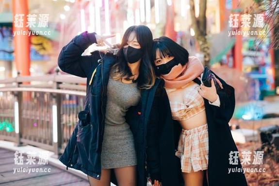 当办公室碰上韩国孙乐乐：图库里不一样的风格