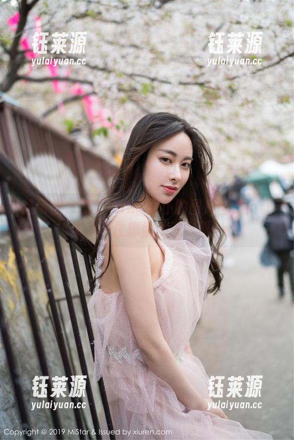 魅妍社 - 美昕Yumi女仆的图片合集：让你忍不住想替她洗衣服！