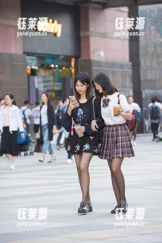 魔镜街拍 - 全套写真曝光，凯恩原图瞬间点亮我的心！